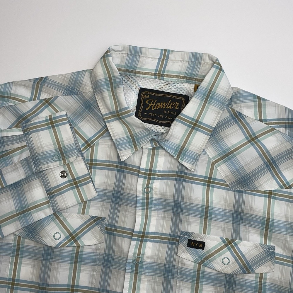 Howler Brothers Gaucho Snapshirt‎ Mens Medium Blue Plaid Western Fishing Vented